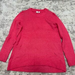 Gap bright pink sweater